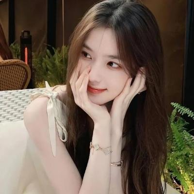 轻拍翻转小魔女